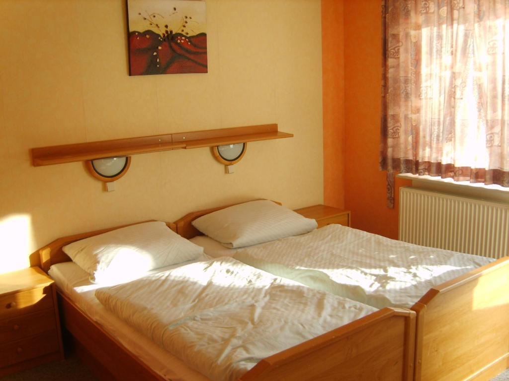 Hotel-Garni "Hof Von Hannover" Wittmund Bilik gambar